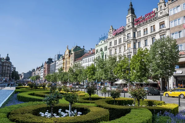 St venceslao square Prag, Tschechische Republik. — Stockfoto