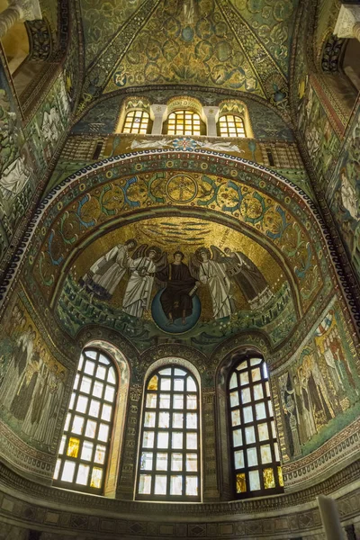 Famous Basilica di San Vitale in Ravenna — Stock Photo, Image