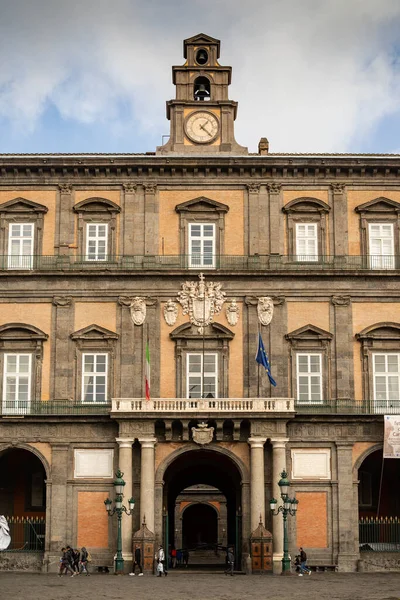 Pałac Królewski w Neapolu, Włochy — Zdjęcie stockowe