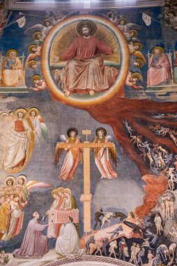 PADUA, İtalya - 2 Temmuz 2017: Scrovegni Şapeli Cappella degli Scrovegni, Arena Şapeli 'nde mermer taklidi. Kilise, Giotto 'nun 1305 yılında tamamladığı bir fresk döngüsü içerir..