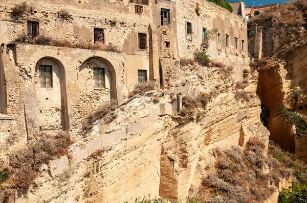 Oude Verlaten Gevangenis Het Historische Palazzo Avalos Kliffen Van Terra — Stockfoto