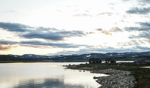 Cabañas Montaña Hardangervidda Noruega —  Fotos de Stock