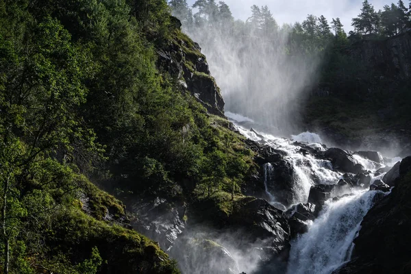 Der Laatefossen Wasserfall Norwegen — Stockfoto
