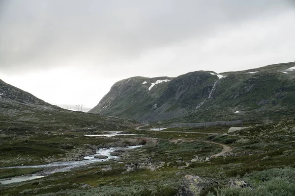 Rallarvegen 道近くの滝 — ストック写真