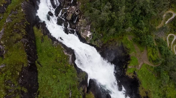 La cascade de Laatefossen — Photo