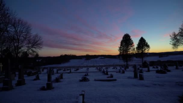 南ノルウェーの墓地の夕日 — ストック動画