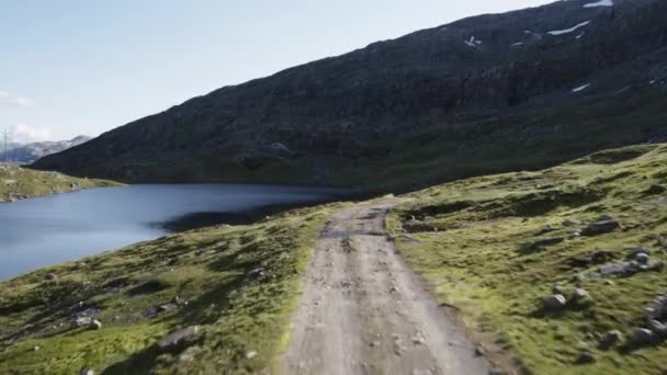 Schmuddelwetter Den Norwegischen Bergen — Stockvideo