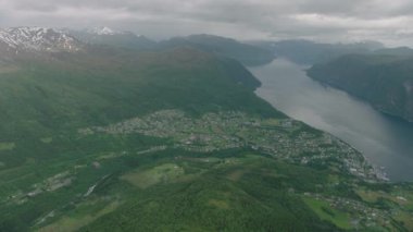 Norveç şehir Batı Norveç, Stranda