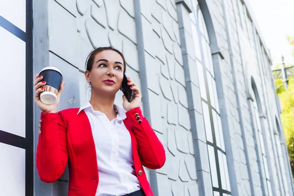 Donna Affari Che Diverte Parlare Telefono All Aperto Donna Affari — Foto Stock