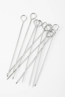 et-iğneler beyaz arka plan