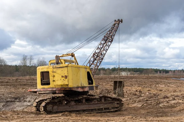 De oude graafmachine — Stockfoto