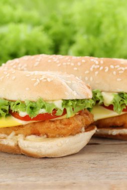 Chickenburger tavuk burger hamburger closeup kapatmak kadar domates