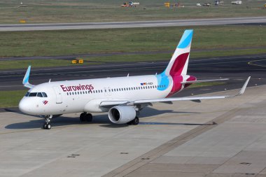 Eurowings Airbus A320 Düsseldorf Havaalanı