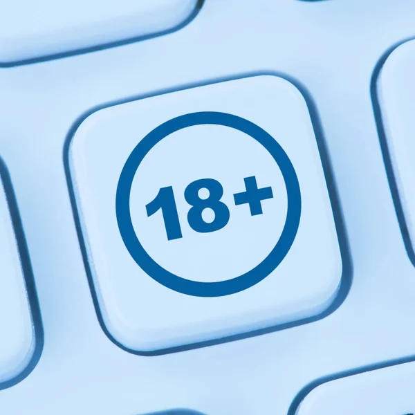 Computador símbolo de alerta a partir de 18 anos de segurança na internet web azul — Fotografia de Stock