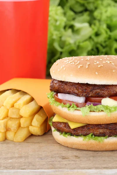 Dobbel hamburger og pommes frites menymel, kombinert hurtigtappekjel – stockfoto