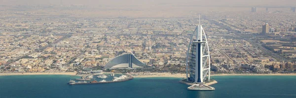 Dubai Burj Al Arab Hotel panorama vista aérea panorámica photogra — Foto de Stock