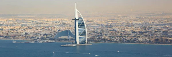 Dubai Burj Al Arab Hotel barcos panorámicas vista aérea ph — Foto de Stock