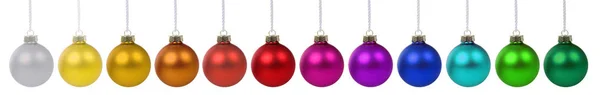 Bolas de Natal baubles banner decoração em uma fileira isolada — Fotografia de Stock