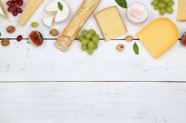 Peynir kurulu tabağı tabak İsviçre ekmek Camembert boşaltmak üst v