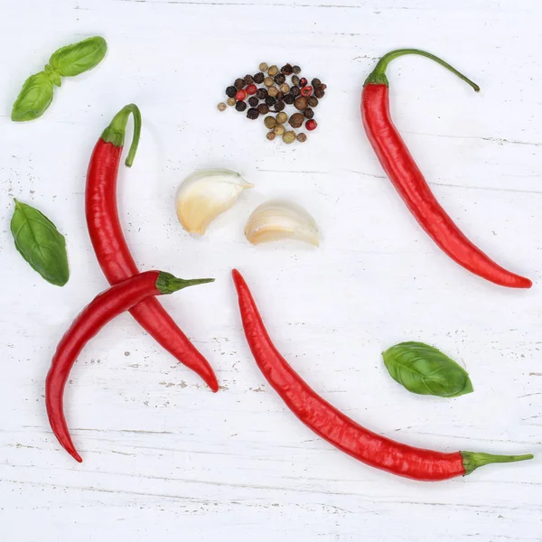 Peperoncini piccanti rossi peperoncino ingredienti di cottura backgrou quadrato — Foto Stock