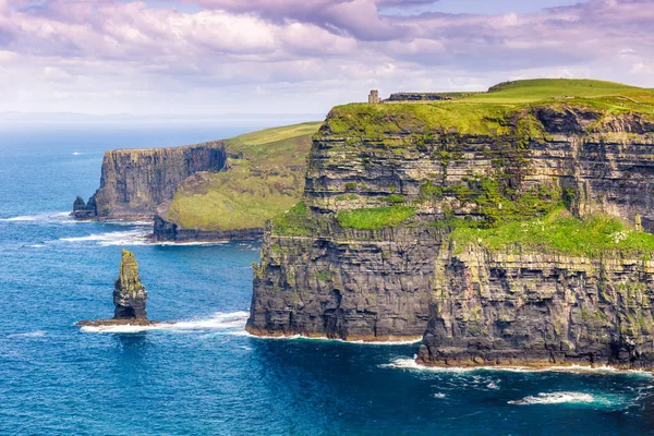 Klippen von moher irland reisen Meer Natur Ozean — Stockfoto