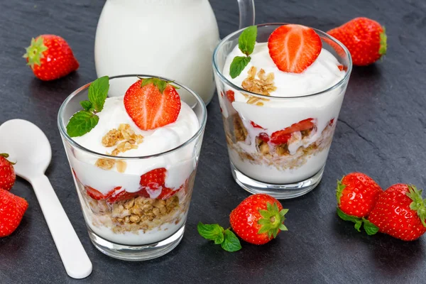 Strawberry yogurt yoghurt strawberries fruits cup muesli slate s — Stock Photo, Image