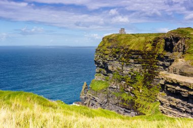 Moher kayalıklarla İrlanda seyahat seyahat deniz doğa turizm ocea