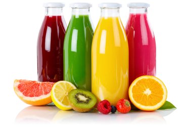 Whit üzerinde izole şişe meyve suyu güler yüzlü smoothies