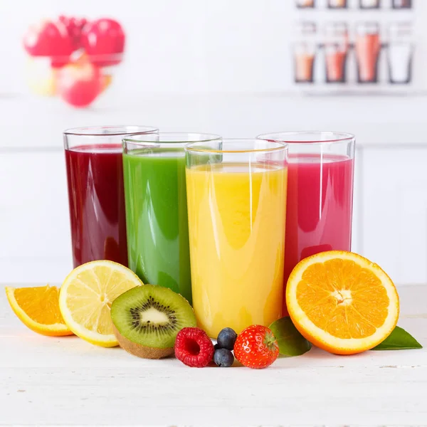 Batido de zumo batidos naranja naranjas fruta fruta cuadrado sanar —  Fotos de Stock