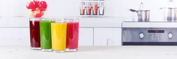 Frullato di succo frullati frutta frutta banner mangiare sano — Foto Stock