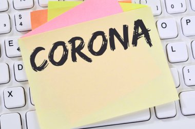 Corona virüsü koronavirüs hastalığı hastalık sağlık hizmeti mesajı iş dünyası konsepti bilgisayar klavyesi