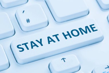 Evde kal Coronavirus Corona virüs enfeksiyonu bilgisayar klavyesi interneti