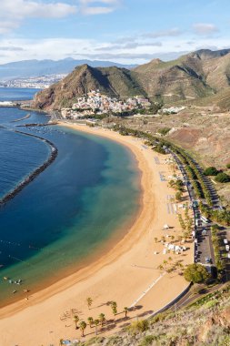 Tenerife plajı Teresitas Kanarya adaları deniz İspanya seyahat portresi doğa formatı
