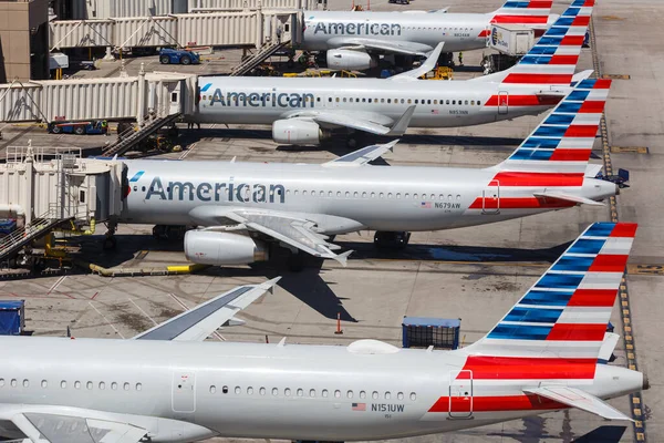 Phoenix Arizona Aprile 2019 Aerei American Airlines Airbus All Aeroporto — Foto Stock
