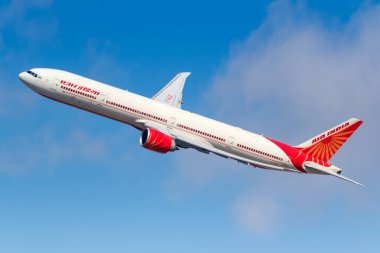 New York City, New York 1 Mart 2020 Air India Boeing 777-300ER uçağı New York JFK havaalanında (JFK). Boeing, merkezi Chicago 'da bulunan bir Amerikan uçak üreticisi..