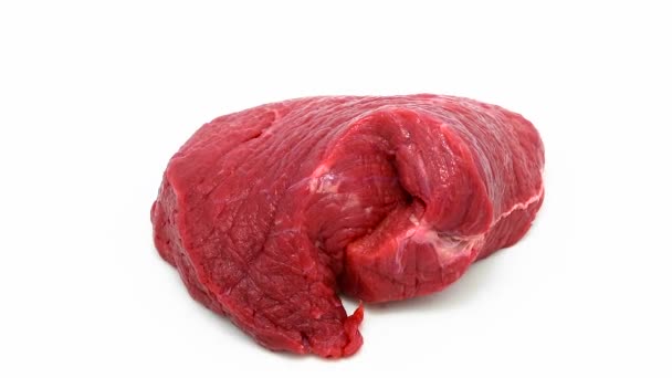 Mięso świeże i soczyste surowej wołowiny — Wideo stockowe