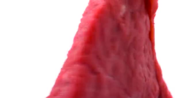 鲜嫩多汁的生牛肉肉 — 图库视频影像