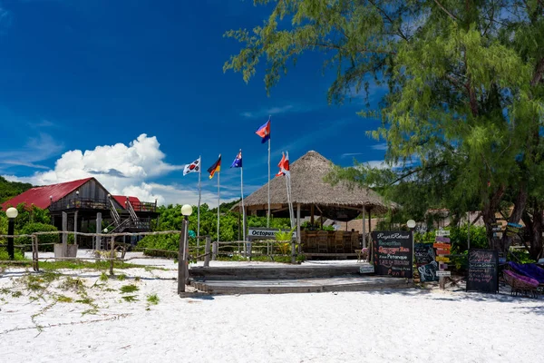 Beautiful Tropical Beach Koh Rong Samloem Island Famous Octopussy Bar — Stock Photo, Image