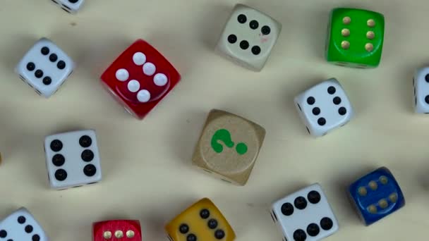 Various colorful dice. Gambling concept. turntable — Stock Video