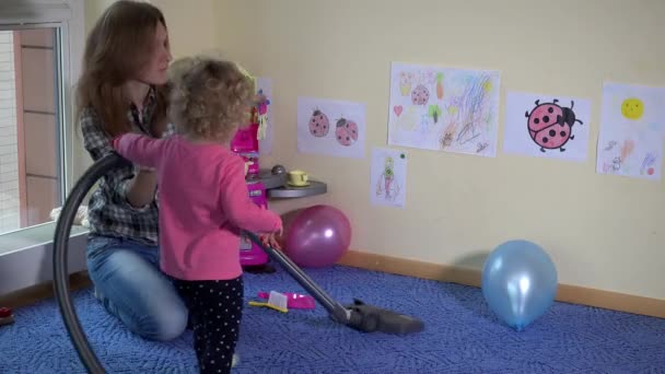 vacuum cleaner videos for toddlers