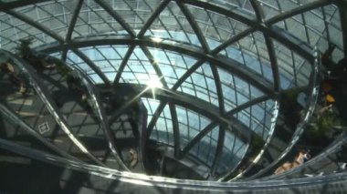 Expo fuar Pavyonu üst düzey ve insanların Panoraması.