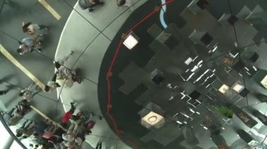 sergi alanı tavana ayna Expo 2017 yılında ziyaret edenler insanlar yansıtmak