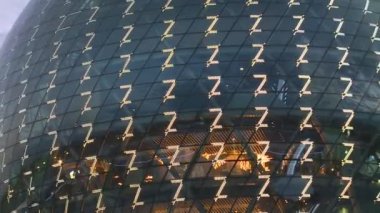 Modern küre Expo bina 2017 sergi ve insanlar