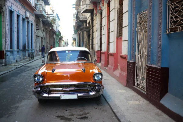 Avana Cuba Marzo 2016 Vecchie Auto Sono Una Vista Comune — Foto Stock