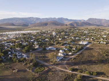 Mcgregor, Güney Afrika 'daki küçük kasaba köyünün üzerindeki hava durumu.