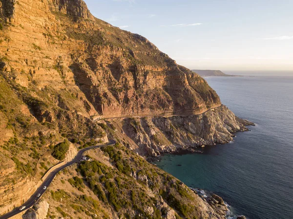 Virajlı sahil yolu, Chapman Tepesi Yolu, Hout Körfezi, Güney Afrika