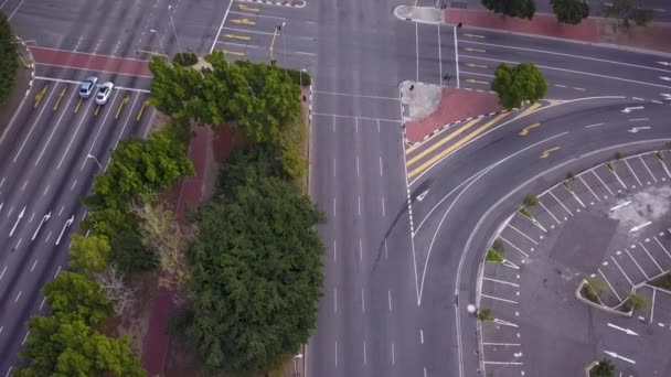 南非开普敦的空中空旷街道在科罗纳维勒斯封锁期间 — 图库视频影像