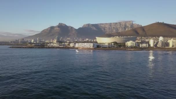 Antenne Über Kapstadt Südafrika Mit Tafelberg — Stockvideo