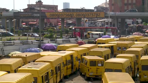 Downtown Lagos Nigeria Traders Traffic — Stock Video