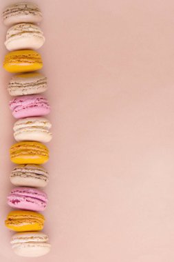 Kopya alanı zemin üzerine acıbadem kurabiyesi